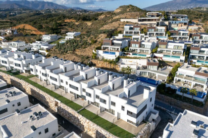 169989e80c3b586326fb42aea5480313 - 1