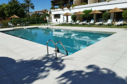 16f0849dc6a15d02cea3d6c9666f08e5 - 21