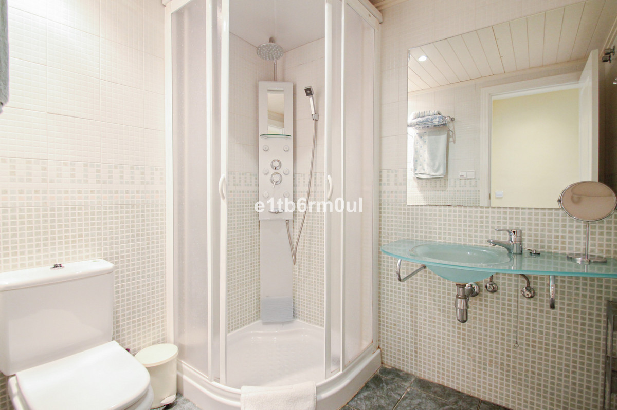 1725df590fc612222d1ac38cd2ad5510 - 11