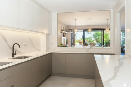 176fa1acfeef55c449f6f3274b09c47d - 14