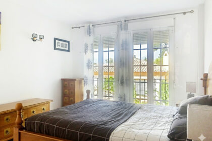 176fa1acfeef55c449f6f3274b09c47d - 22