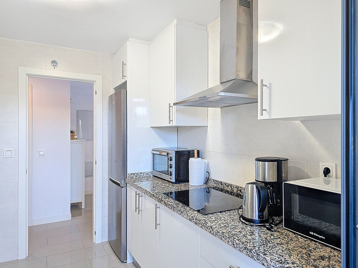 17932014966dd6bff348ec39570c1be0 - 14