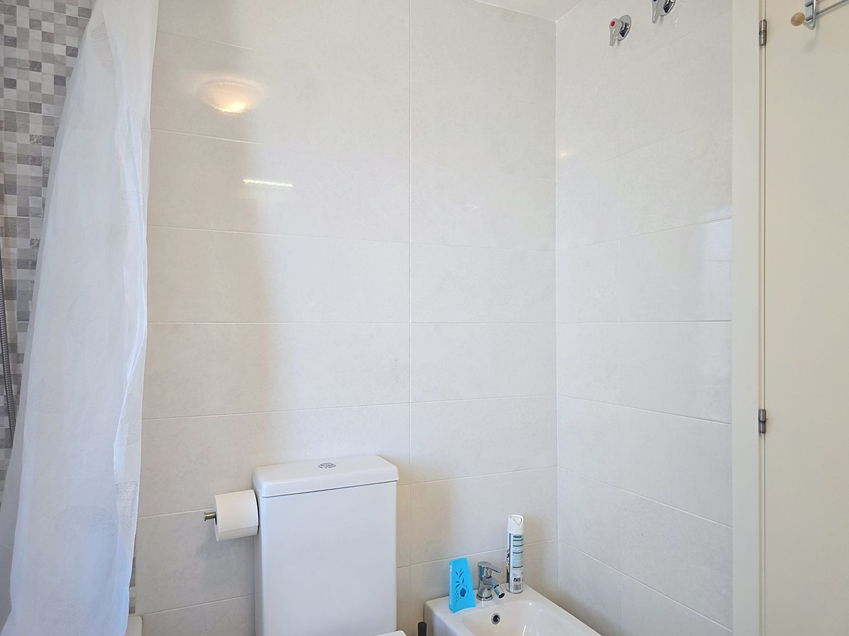 17932014966dd6bff348ec39570c1be0 - 27