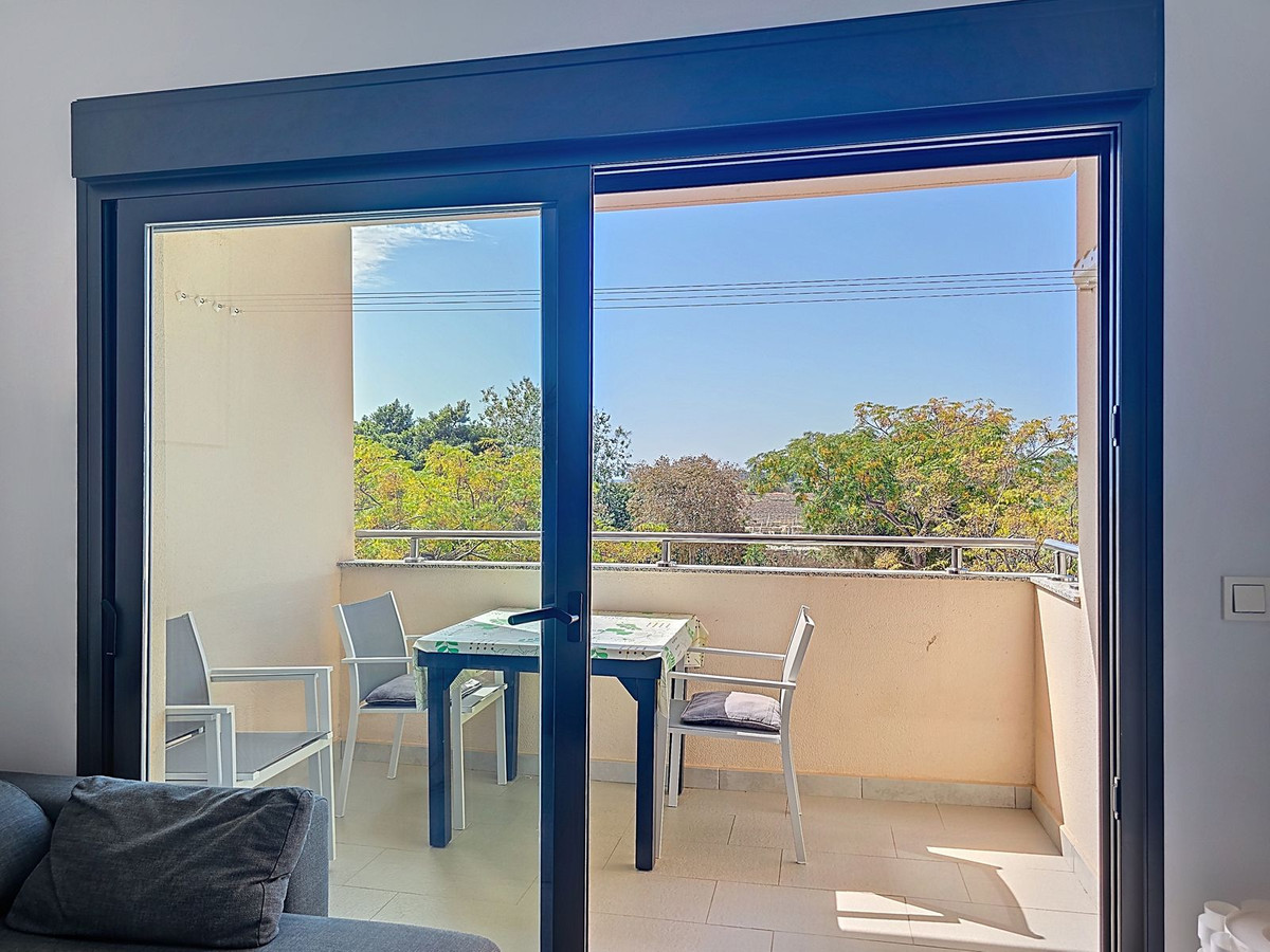 17932014966dd6bff348ec39570c1be0 - 28