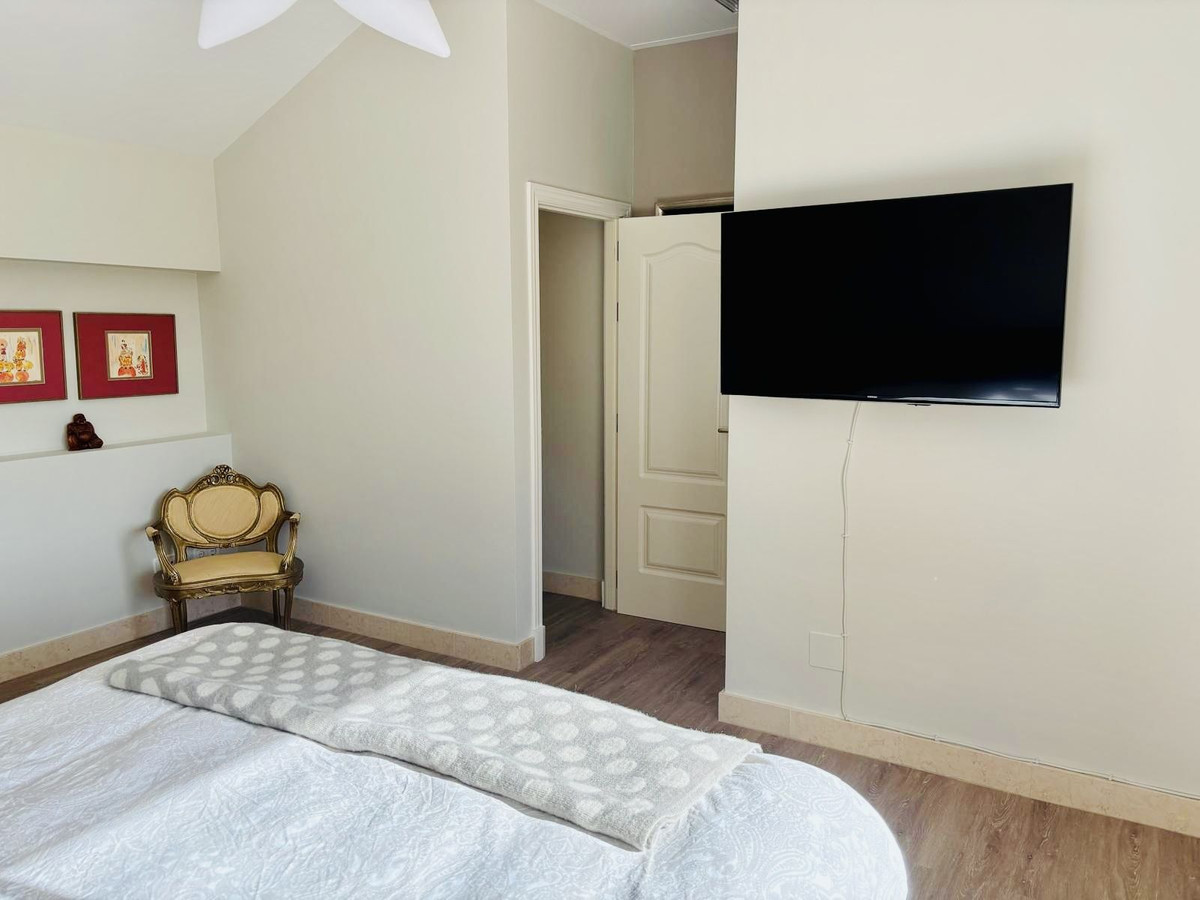 17eaedcead1a494f20cd578056116b3f - 13