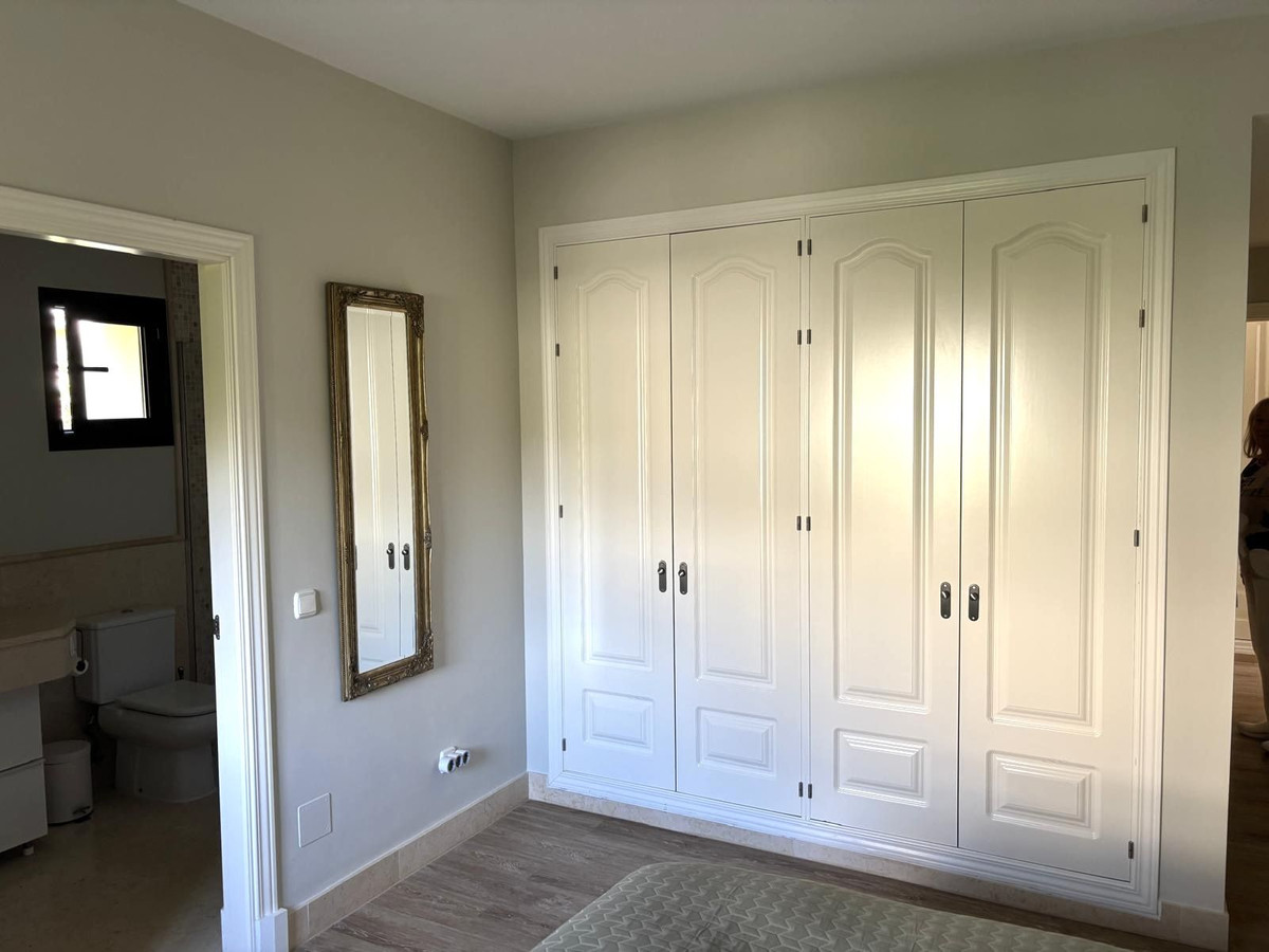 17eaedcead1a494f20cd578056116b3f - 14