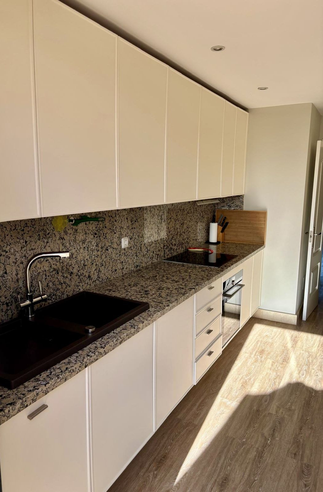 17eaedcead1a494f20cd578056116b3f - 9