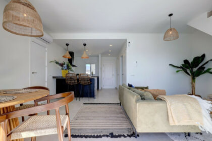 18103b9e776009f546cda4696eb7dd43 - 13