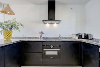 18103b9e776009f546cda4696eb7dd43 - 16