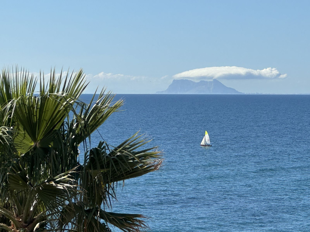 18103b9e776009f546cda4696eb7dd43 - 45