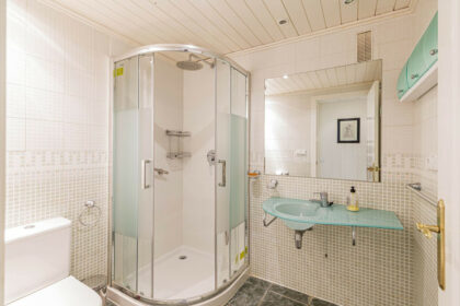 1830da7138318ca0c37a39242b55489b - 11