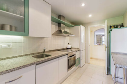 1830da7138318ca0c37a39242b55489b - 6