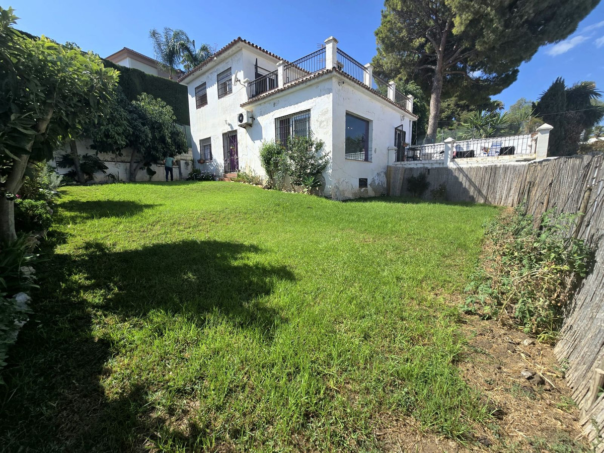 18bde5d95b3f862b7854ef961f9cc59a - 1