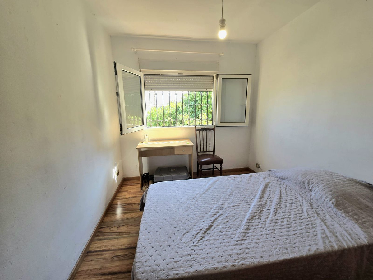 18bde5d95b3f862b7854ef961f9cc59a - 13