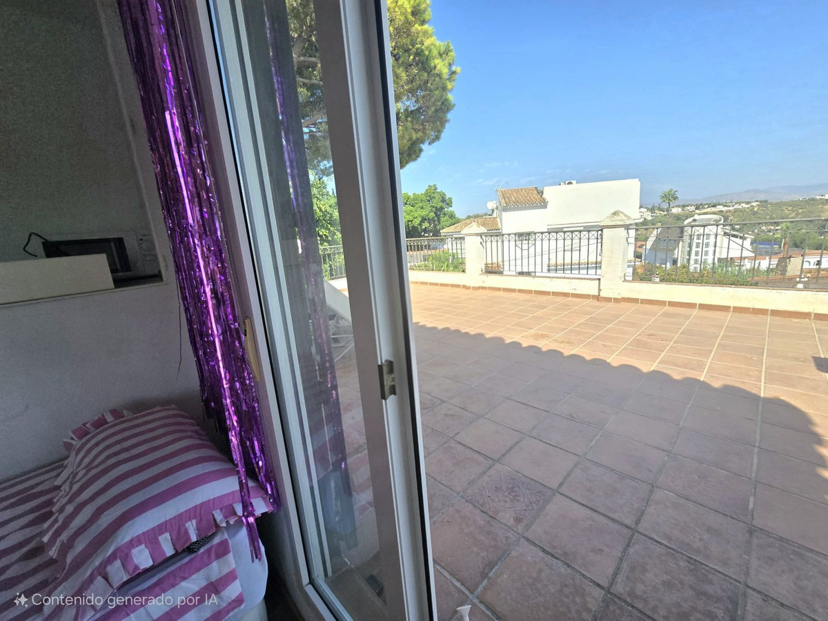 18bde5d95b3f862b7854ef961f9cc59a - 15