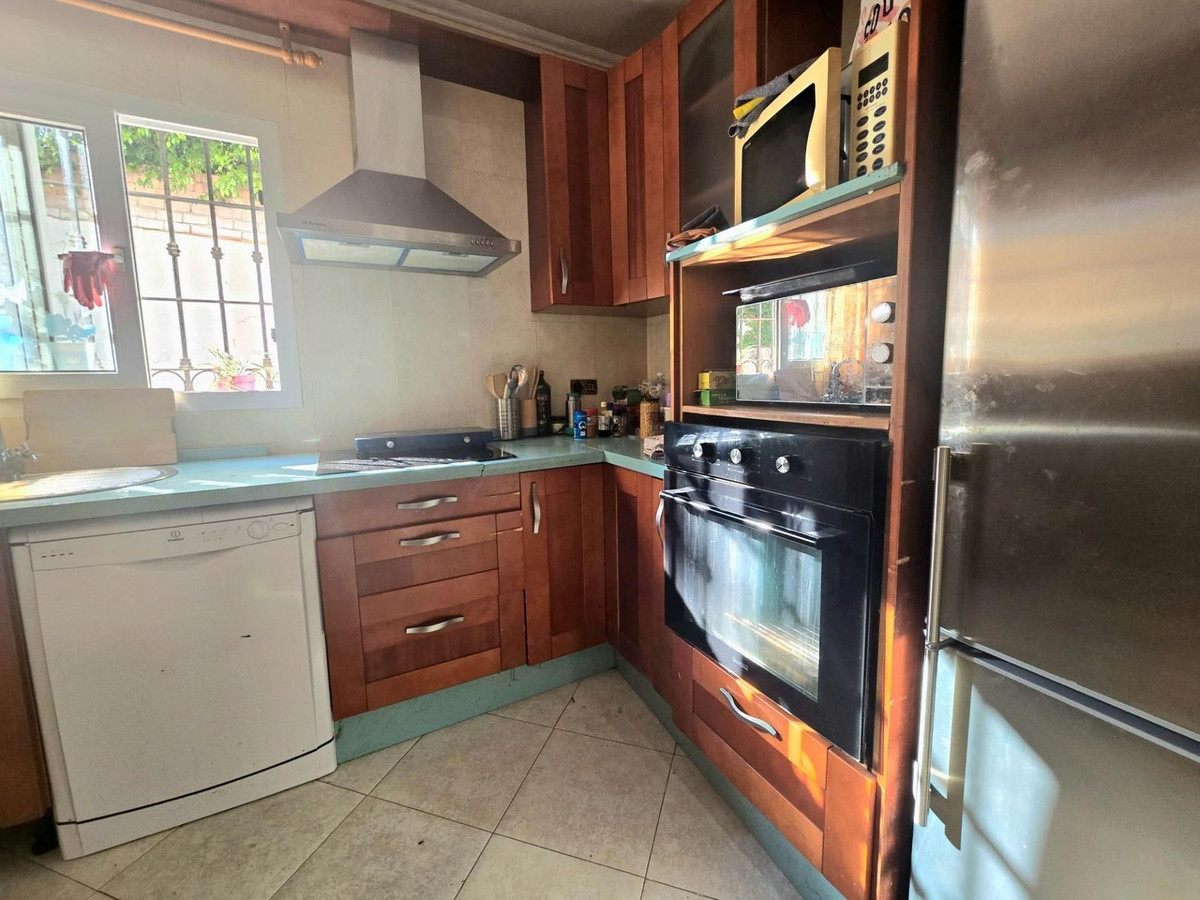 18bde5d95b3f862b7854ef961f9cc59a - 6