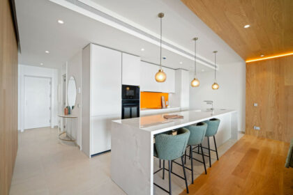 18d121b417fa8ba8d651f9b0e558c57f - 2