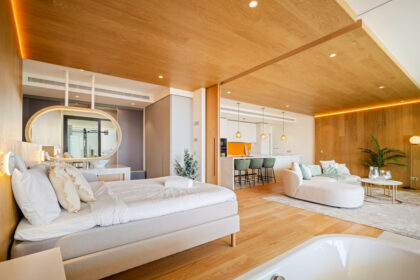 18d121b417fa8ba8d651f9b0e558c57f - 23