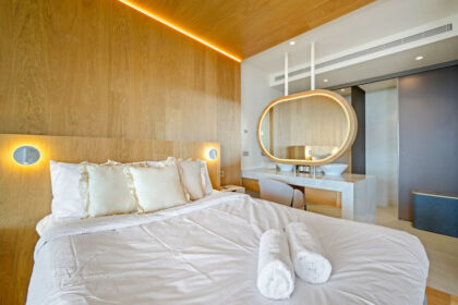 18d121b417fa8ba8d651f9b0e558c57f - 30