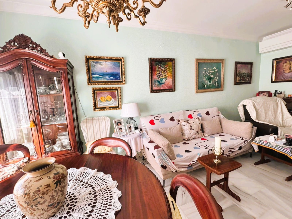 18d70269507cde5b5aa1d97425fd56d0 - 4