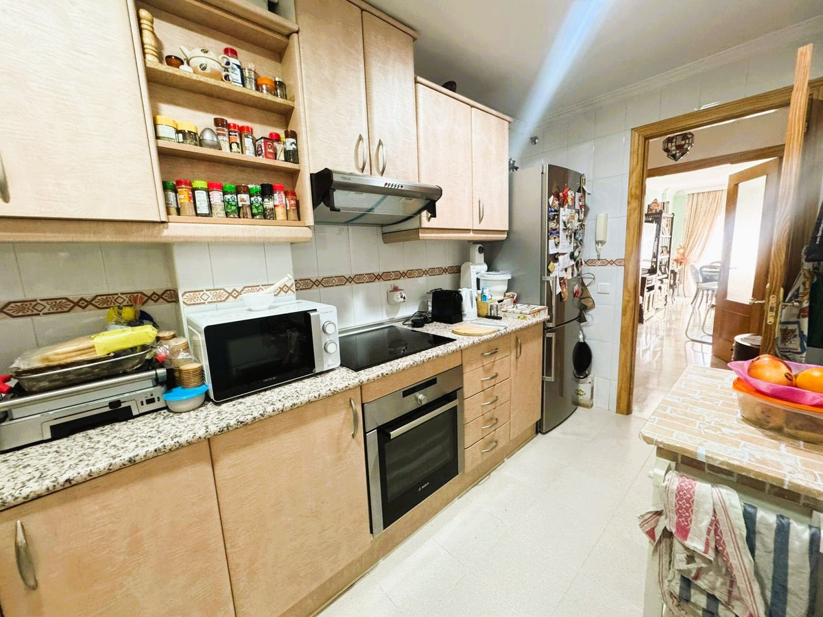 18d70269507cde5b5aa1d97425fd56d0 - 6