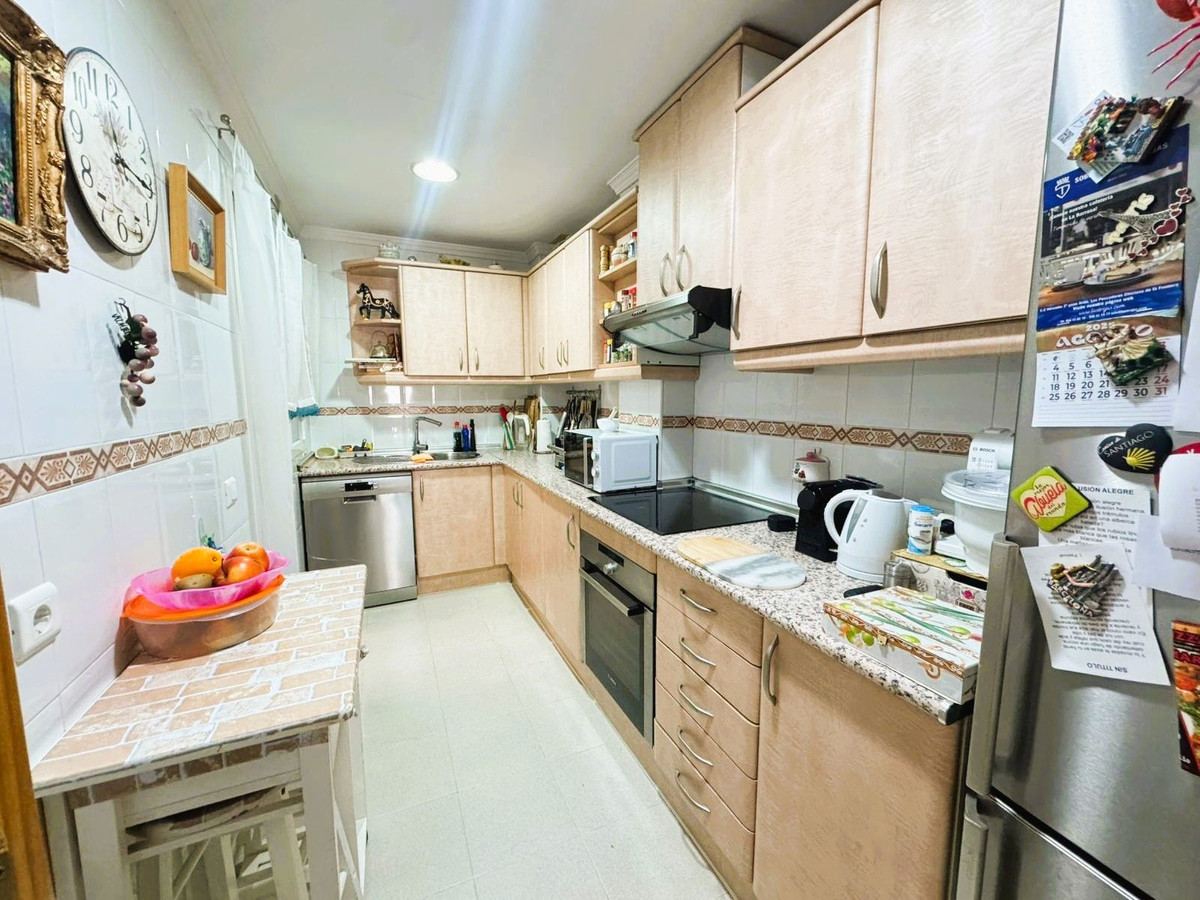 18d70269507cde5b5aa1d97425fd56d0 - 8