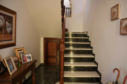 191fe94a33b52344f9d7a78eefa56810 - 10