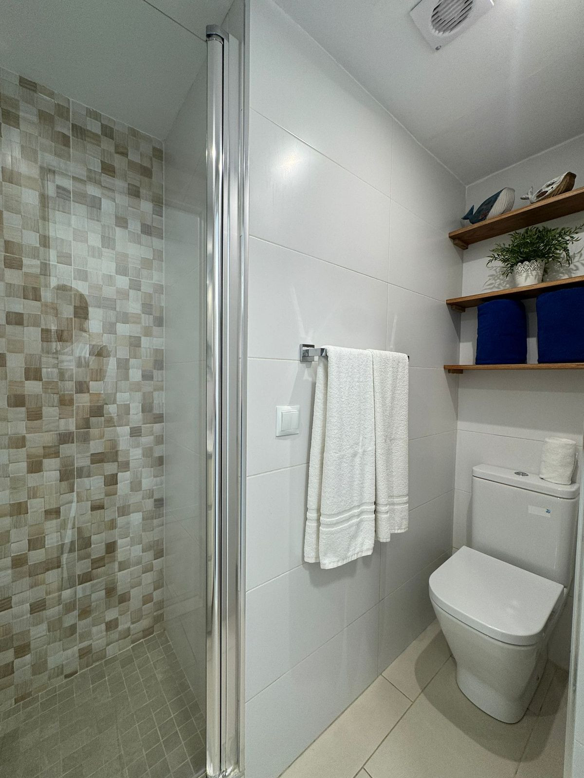 195def51dae5977e1d3064b579df51e2 - 10