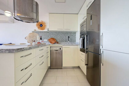 195def51dae5977e1d3064b579df51e2 - 4