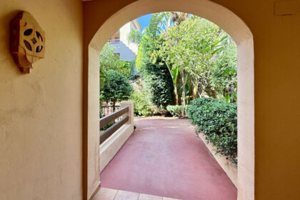 1a0e96916c8b159d1acf285c160e7e06 - 15