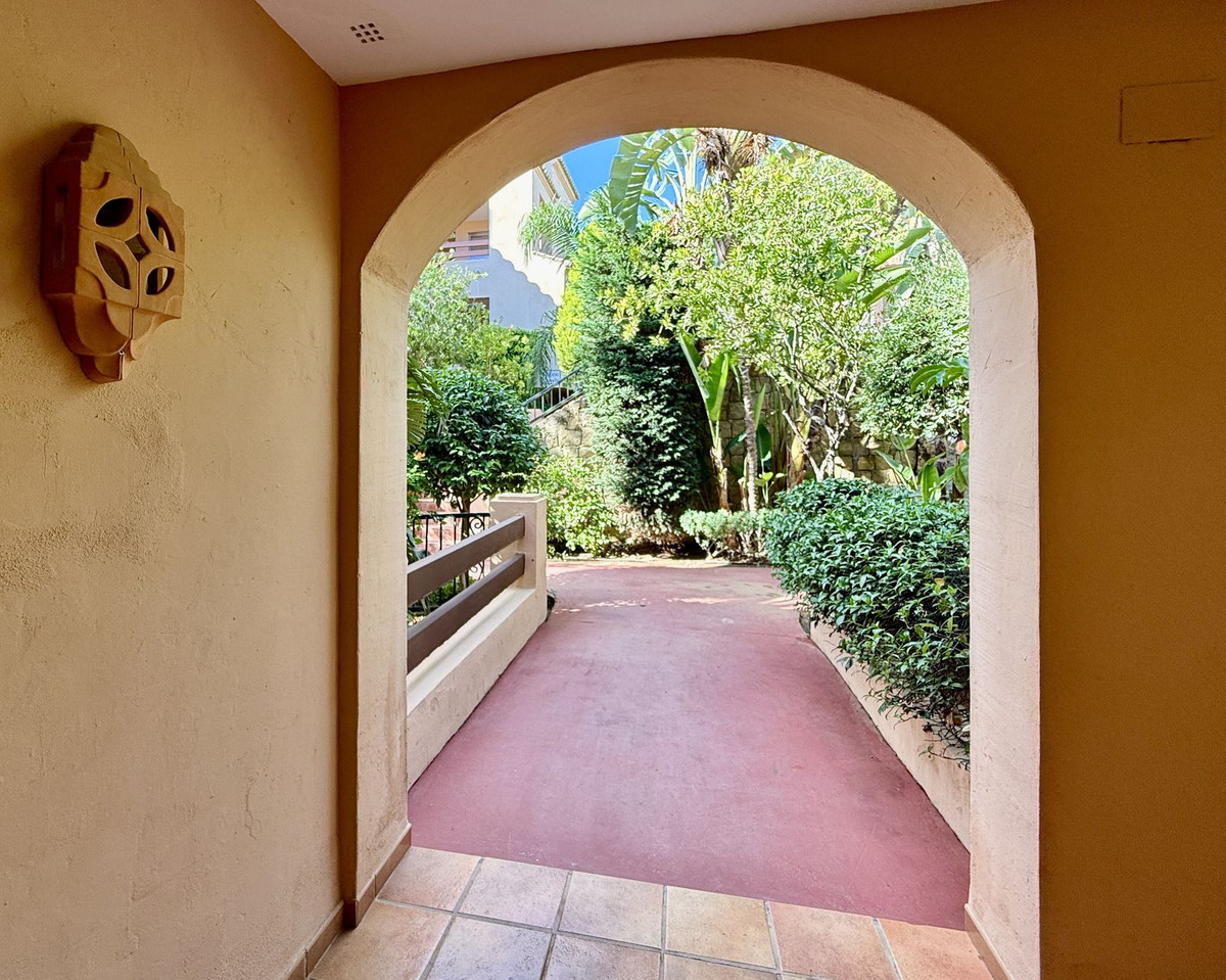 1a0e96916c8b159d1acf285c160e7e06 - 15