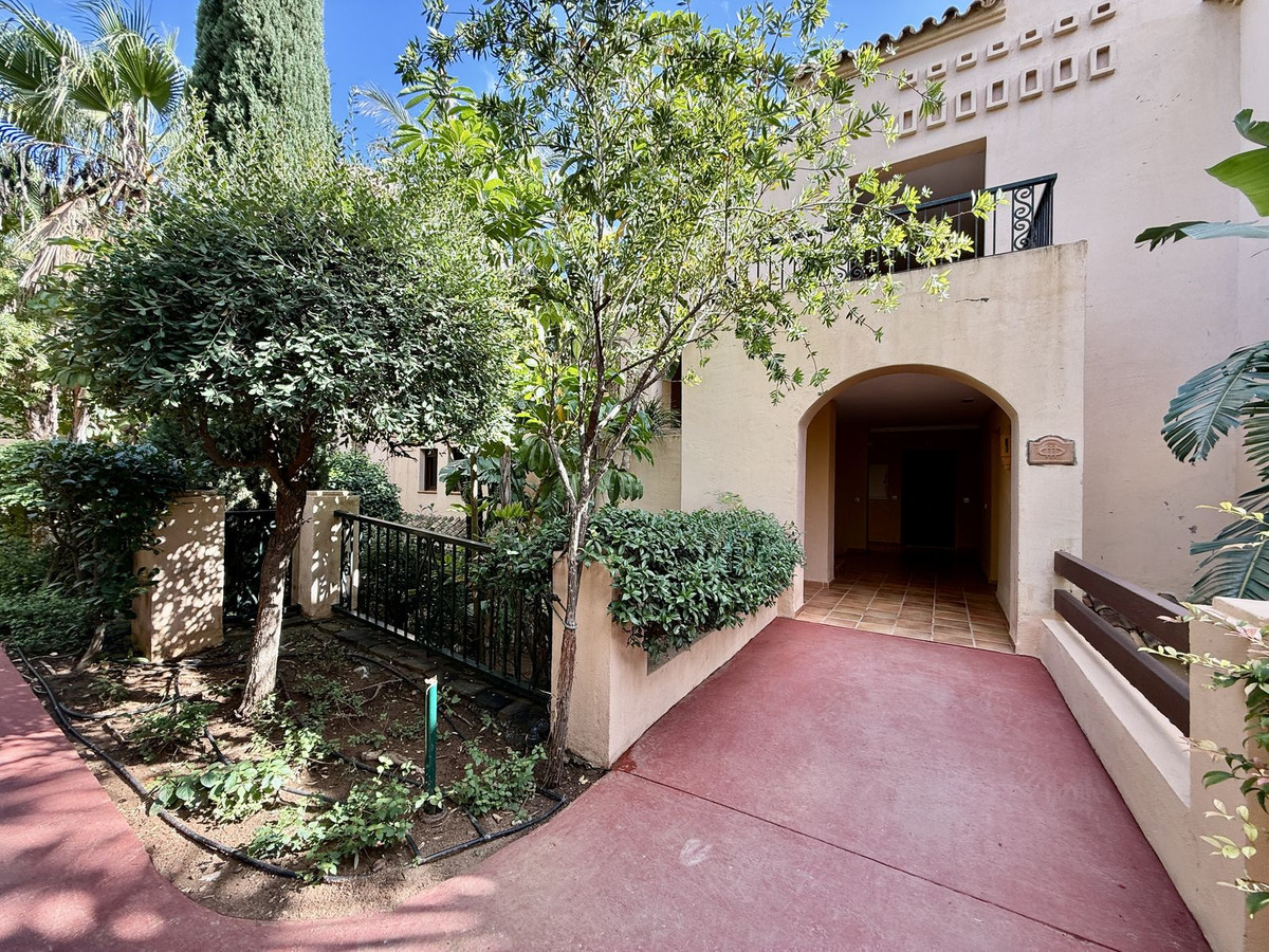 1a0e96916c8b159d1acf285c160e7e06 - 16