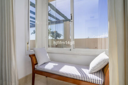 1a51b5af88da3f662021c4fd2d2cbb89 - 15