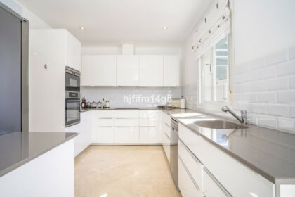 1a51b5af88da3f662021c4fd2d2cbb89 - 9