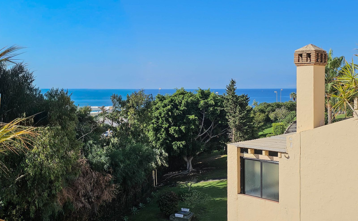 1a59cd6be4873019f9a90d6e1c15a025 - 12