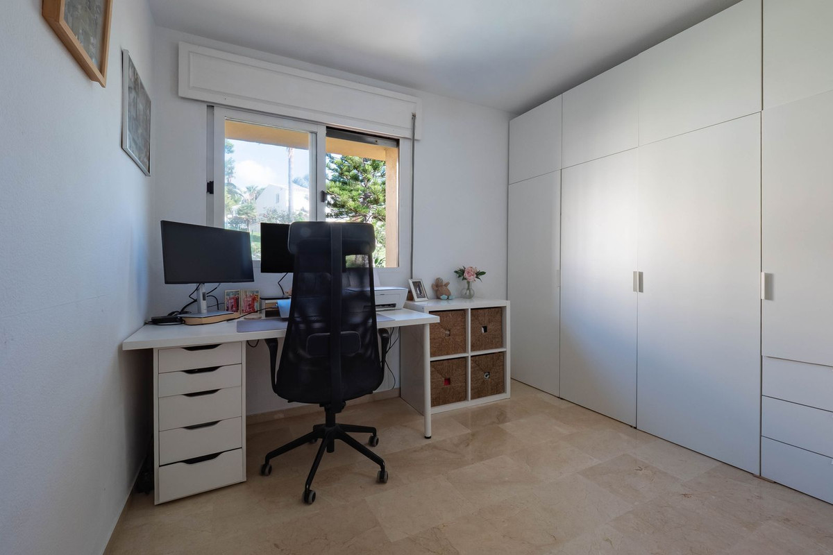 1a59cd6be4873019f9a90d6e1c15a025 - 20