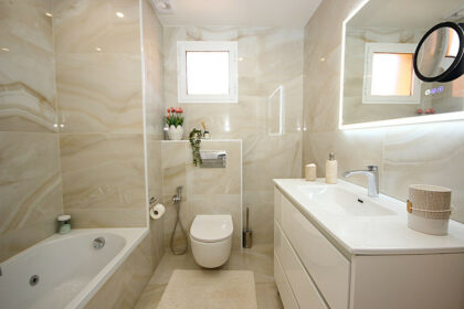 1ae643834a8d34a2da06eec7baa14174 - 19