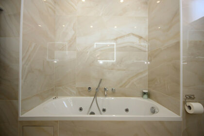 1ae643834a8d34a2da06eec7baa14174 - 20