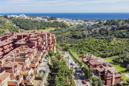 1ae643834a8d34a2da06eec7baa14174 - 25