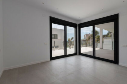 1b22cb90620edd0909da64bb9f8caf73 - 10