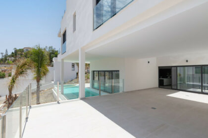 1b22cb90620edd0909da64bb9f8caf73 - 29