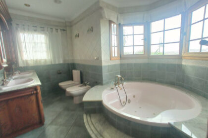 1b54294bb40b13fdfddb6c0c984fbf6c - 32