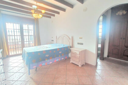 1b54294bb40b13fdfddb6c0c984fbf6c - 35