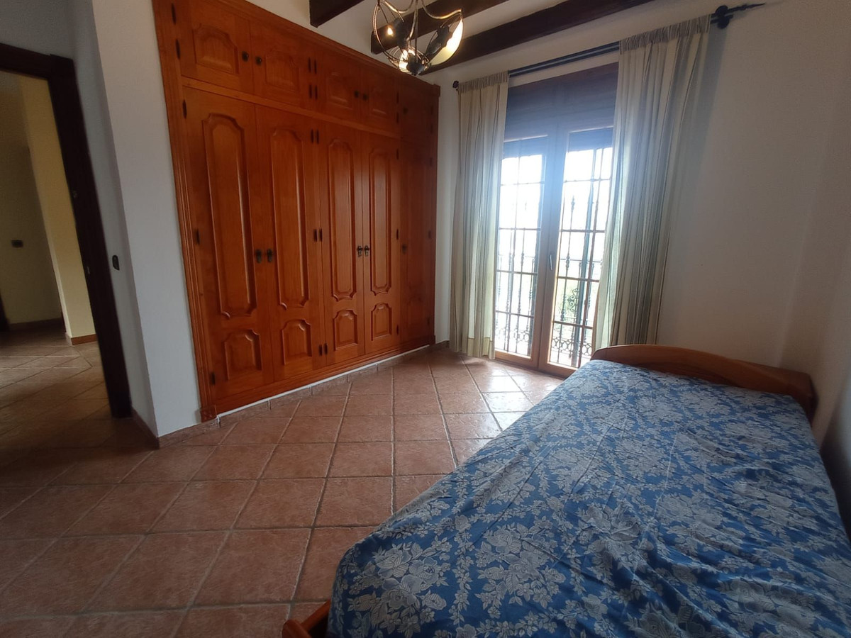 1b54294bb40b13fdfddb6c0c984fbf6c - 36