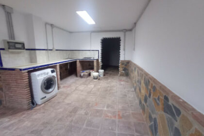 1b54294bb40b13fdfddb6c0c984fbf6c - 43