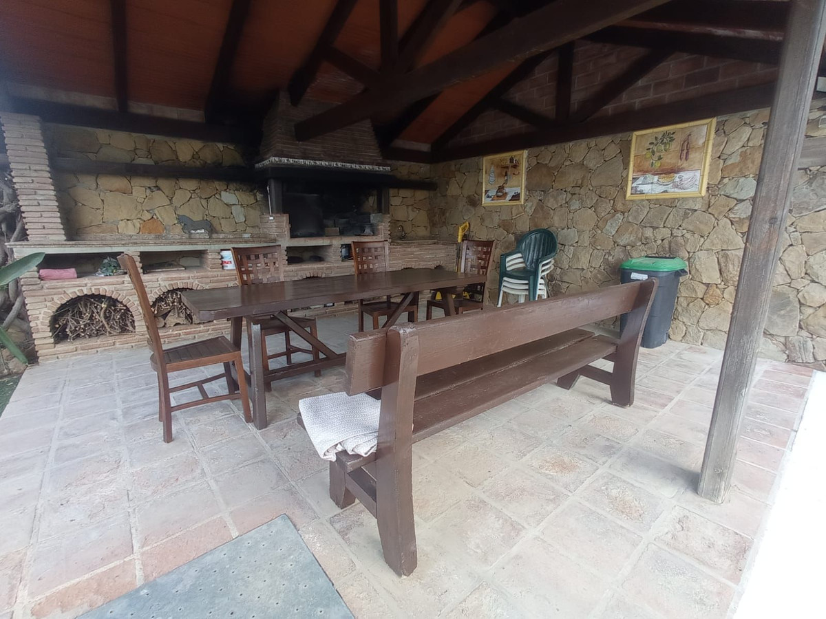 1b54294bb40b13fdfddb6c0c984fbf6c - 7