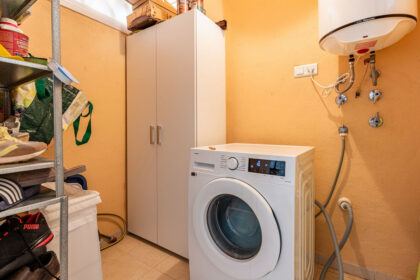 1b7c24224e0527ddd2b6fe73c6993b36 - 17