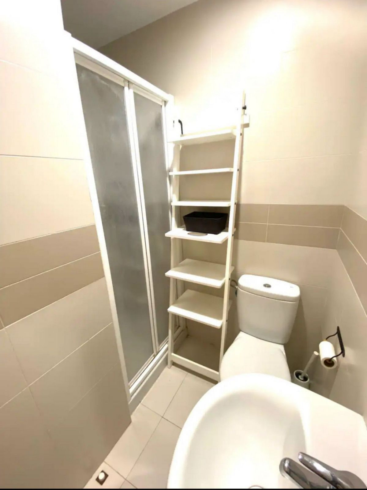 1b831ce24be95b0a15d7ac8afabff8f7 - 27