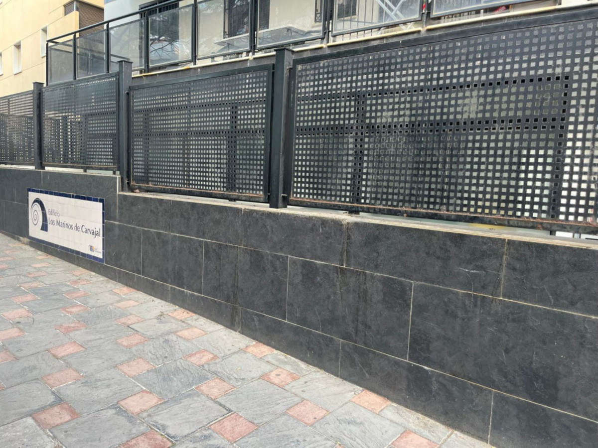 1b831ce24be95b0a15d7ac8afabff8f7 - 38