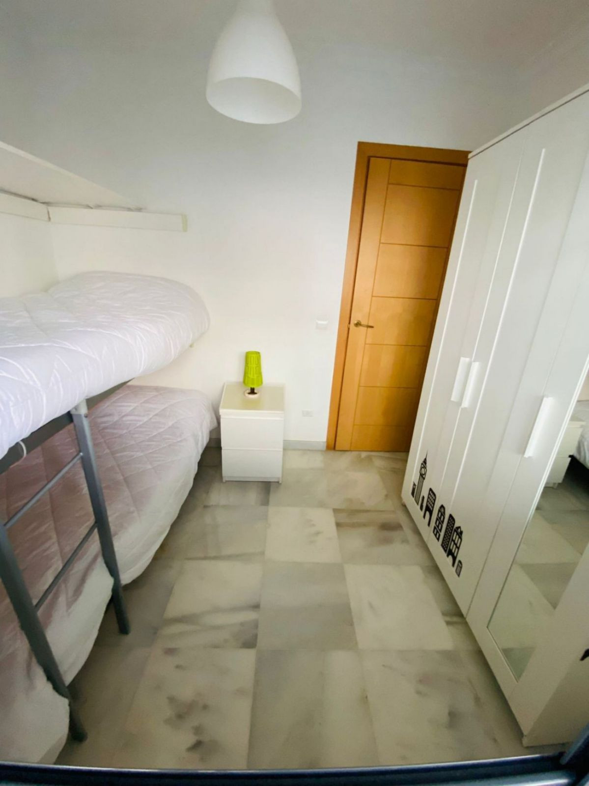 1b831ce24be95b0a15d7ac8afabff8f7 - 4